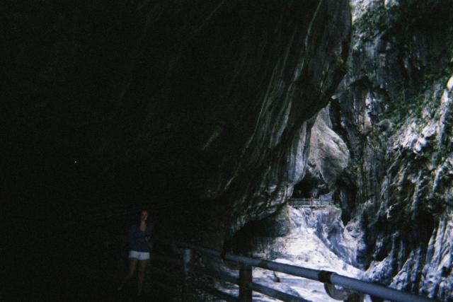 Along the Tunnel of 9 Turns