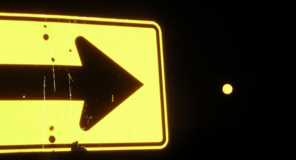 This way to the moon