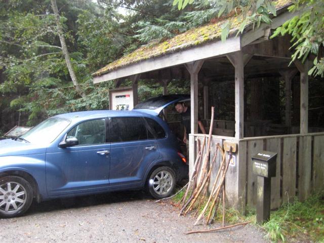 Keeping dry while repacking the car