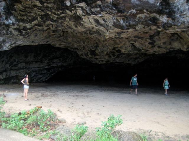 Another cave near Haena